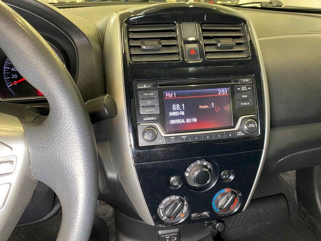 2018 Nissan Versa 4p Advance L4/1.6 Aut